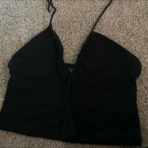 black backless cropped tank top! perfect for summer. size:L from target